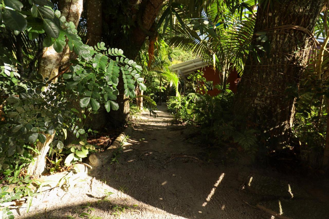 A Ilha Verde Hotel Pousada Na Praia Ilha do Mel Eksteriør bilde
