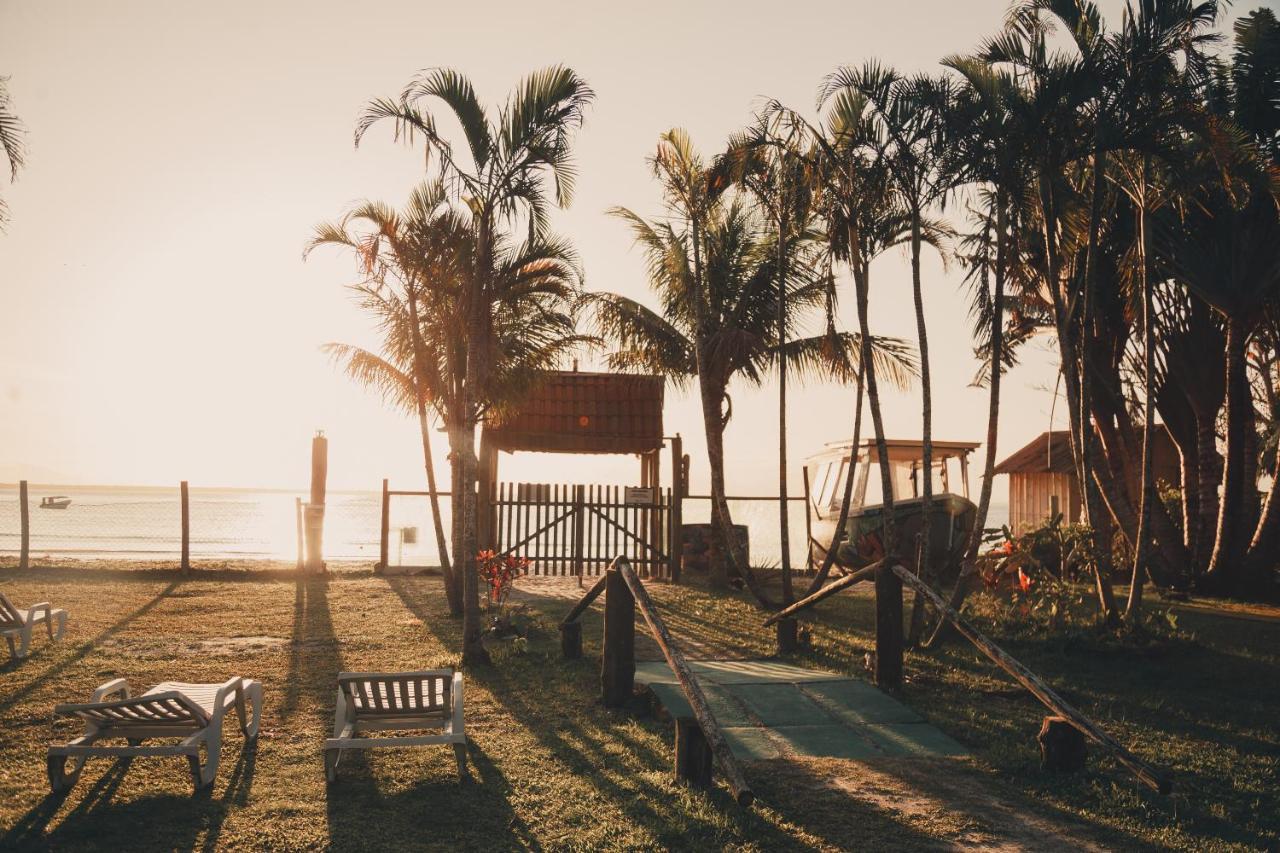 A Ilha Verde Hotel Pousada Na Praia Ilha do Mel Eksteriør bilde