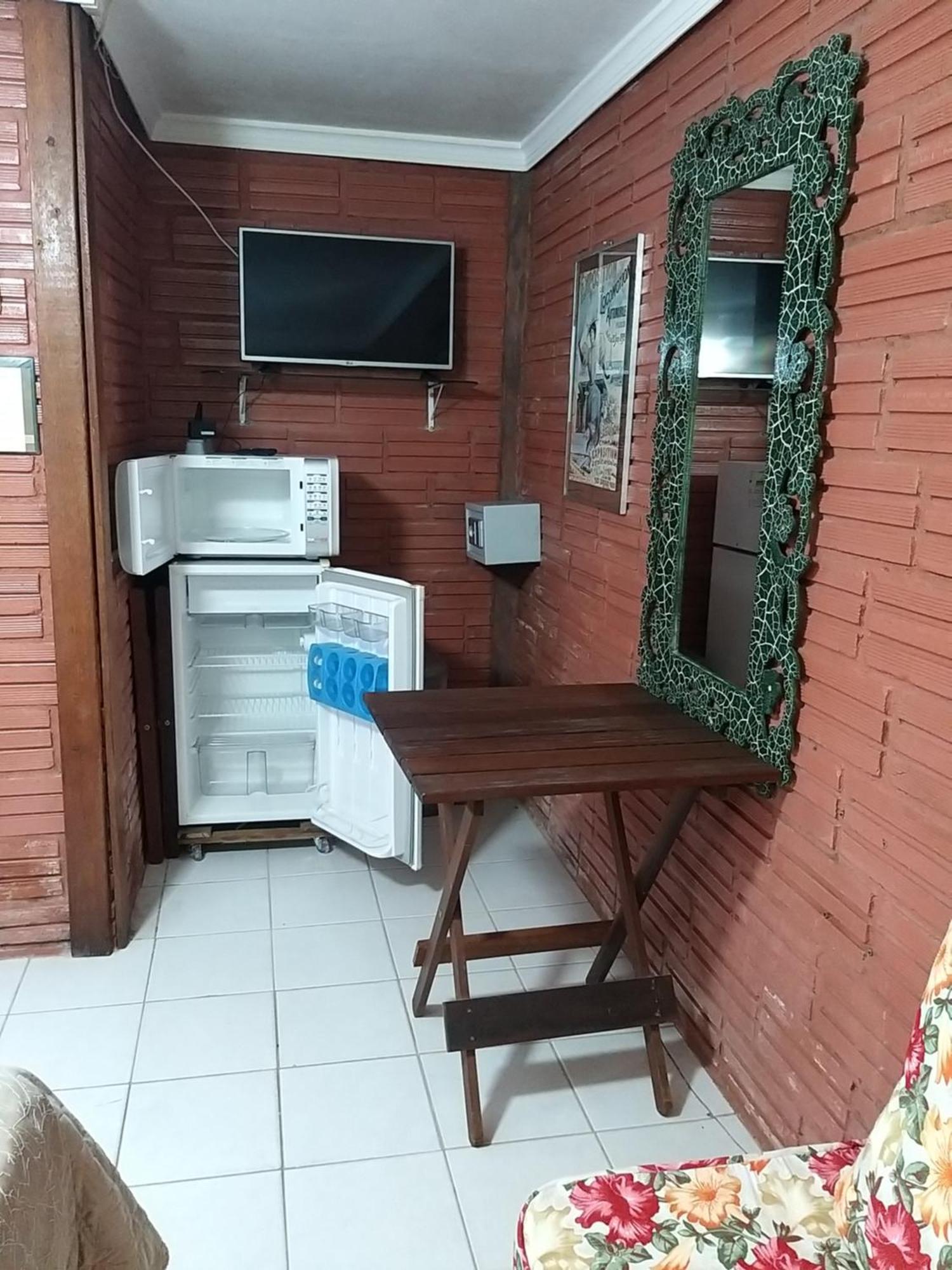A Ilha Verde Hotel Pousada Na Praia Ilha do Mel Eksteriør bilde
