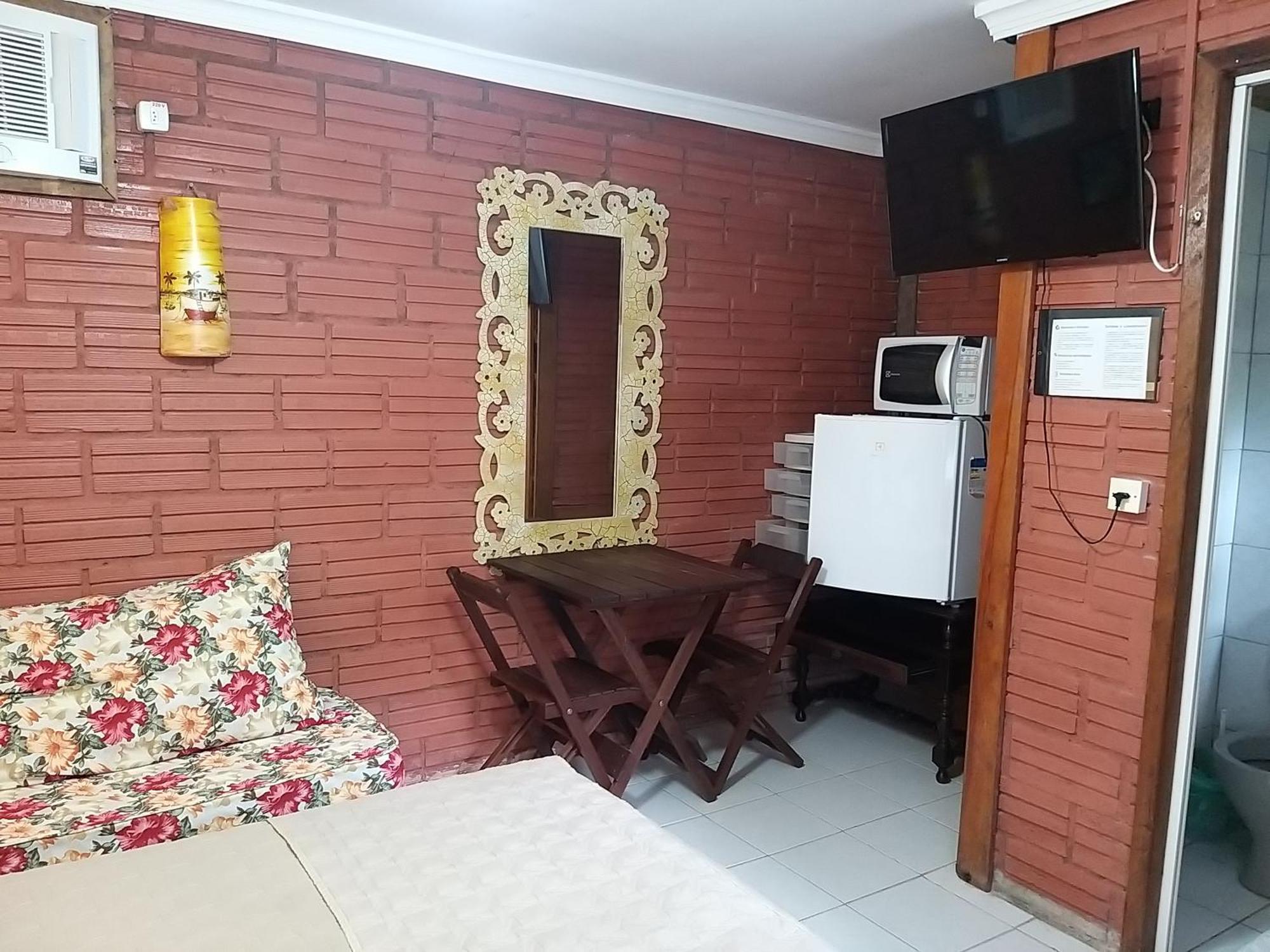 A Ilha Verde Hotel Pousada Na Praia Ilha do Mel Eksteriør bilde