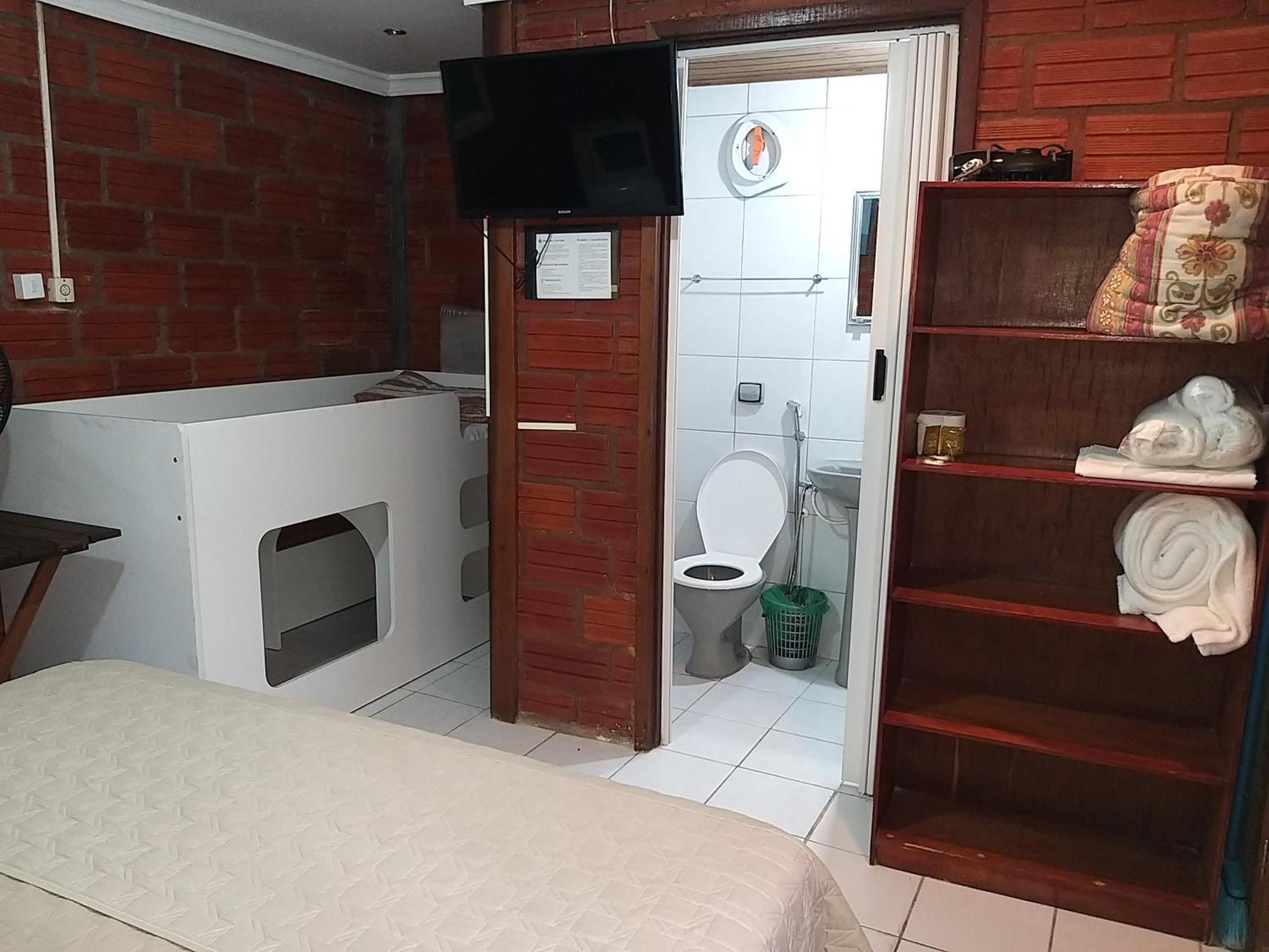 A Ilha Verde Hotel Pousada Na Praia Ilha do Mel Eksteriør bilde
